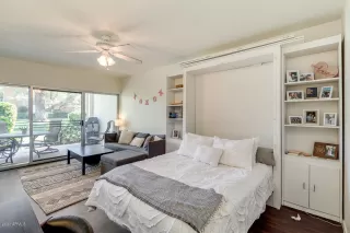 Photo #6: 6038588 Listing