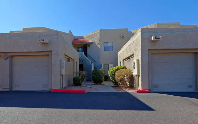 MLS: 6038602 Condo For Sale