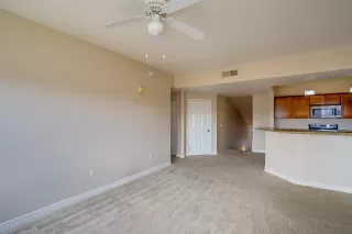 Photo #6: 6038755 Listing 