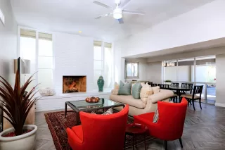 Photo #4: 6038883 Listing