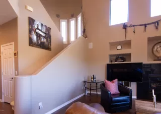 Photo #6: 6038886 Listing