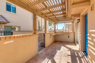 Photo #2: 6038986 Listing