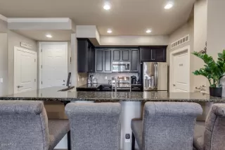 Photo #6: 6039039 Listing