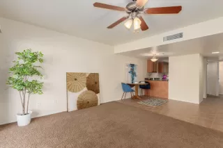 Photo #6: 6039172 Listing 