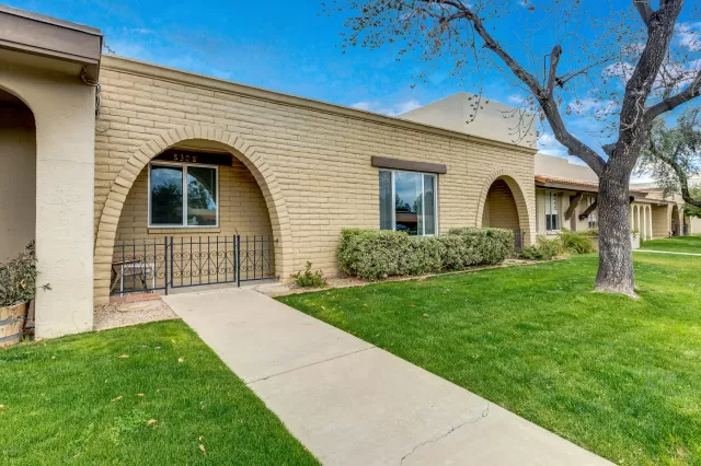 MLS: 6039221 Condo For Sale