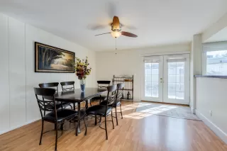 Photo #6: 6039237 Listing