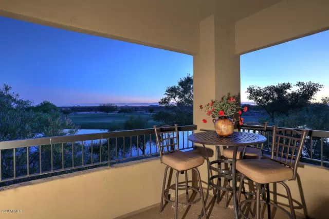 MLS: 6039909 Condo For Sale