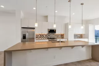 Photo #6: 6039943 Listing 