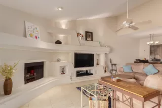 Photo #3: 6039960 Listing