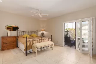 Photo #6: 6039960 Listing