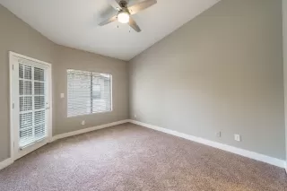 Photo #3: 6040048 Listing