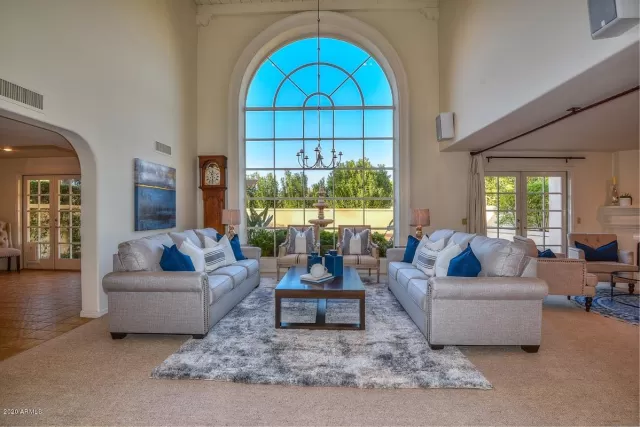 MLS: 6040464 Condo For Sale