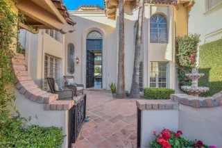 Photo #2: 6040464 Listing