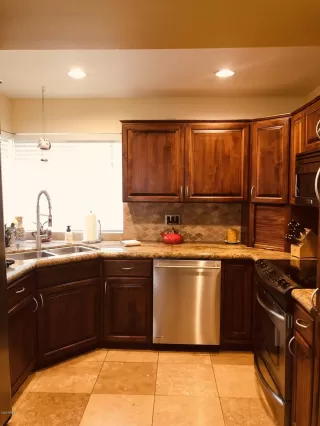 Photo #3: 6040782 Listing