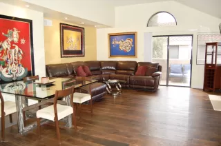 Photo #5: 6040782 Listing