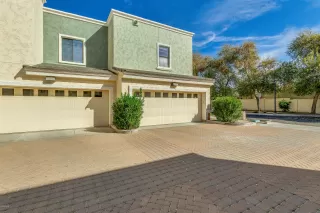 Photo #1: 6040855 Listing