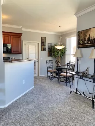 Photo #2: 6040908 Listing