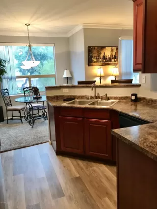 Photo #4: 6040908 Listing