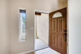 Photo #4: 6040925 Listing