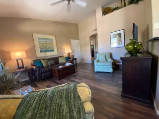 Photo #4: 6040926 Listing