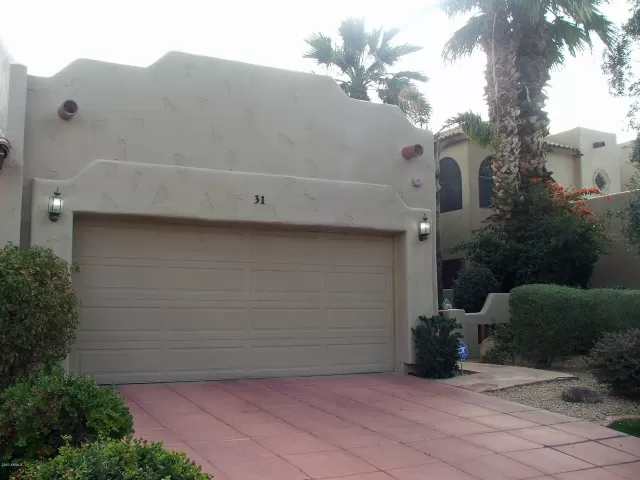 MLS: 6040976 Condo For Sale