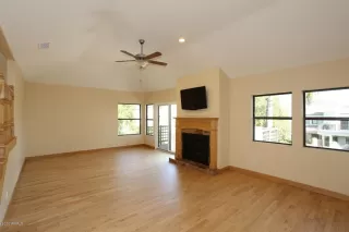 Photo #3: 6041163 Listing