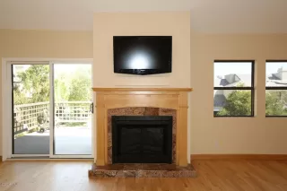 Photo #5: 6041163 Listing