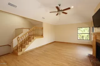 Photo #6: 6041163 Listing