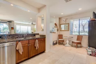 Photo #6: 6041261 Listing 