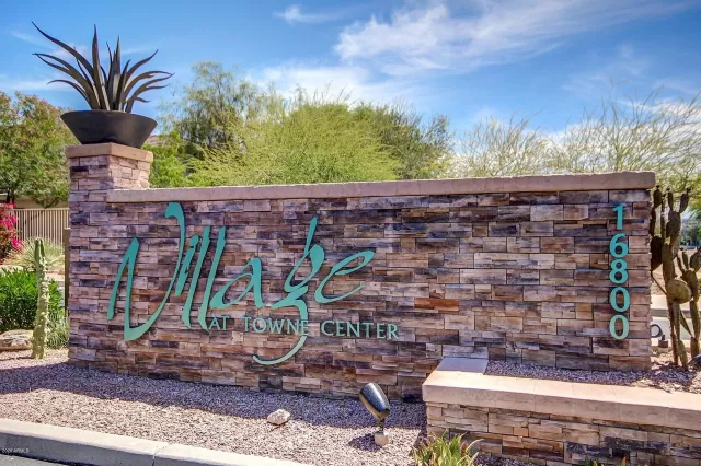 MLS: 6041329 Condo For Sale