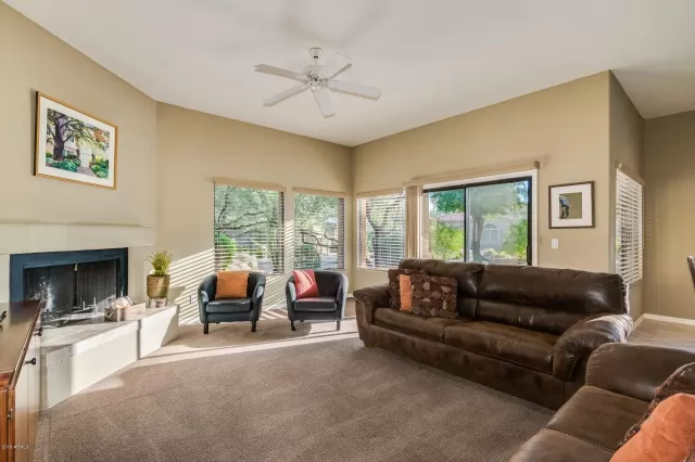 MLS: 6041409 Condo For Sale