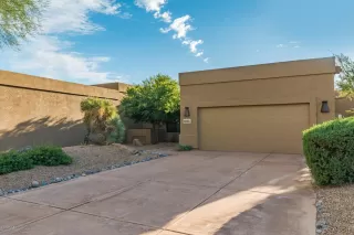 Photo #3: 6041409 Listing