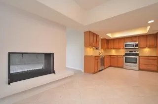 Photo #4: 6041902 Listing 