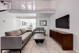 Photo #4: 6041903 Listing