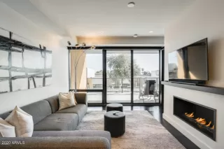 Photo #2: 6042038 Listing