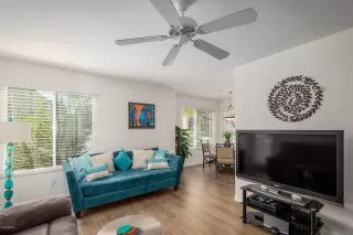 Photo #4: 6042141 Listing