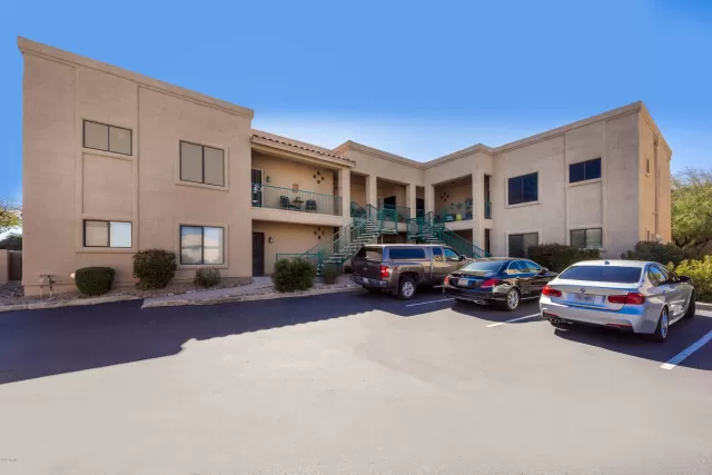 MLS: 6042184 Condo For Sale