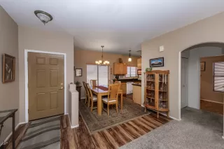 Photo #5: 6042184 Listing