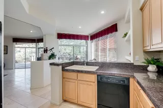 Photo #4: 6042379 Listing