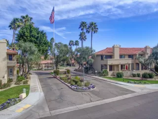 Photo #1: 6042404 Listing
