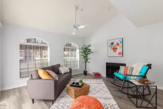 Photo #2: 6042533 Listing 