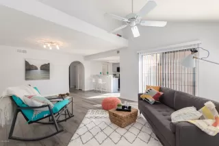 Photo #3: 6042533 Listing 