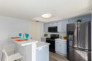 Photo #5: 6042533 Listing 