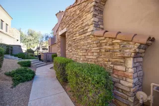 Photo #2: 6042891 Listing