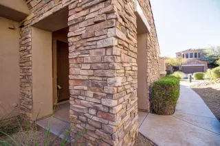 Photo #4: 6042891 Listing