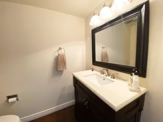 Photo #5: 6042949 Listing