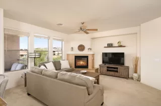 Photo #6: 6043001 Listing