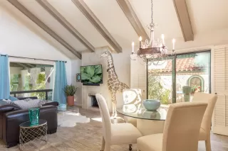 Photo #4: 6043176 Listing