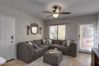 Photo #2: 6043617 Listing