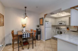 Photo #4: 6043617 Listing
